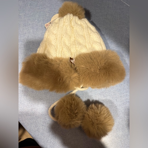 Pop Land Warm Fluffy Holiday Series LABUBU Plush Hat